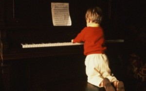 musica_bambino_pianoforte-b